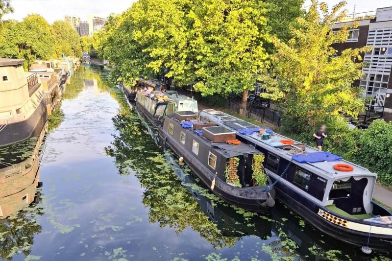 ロンドンのリトルベニス運河では憧れのハウスボートに滞在しました