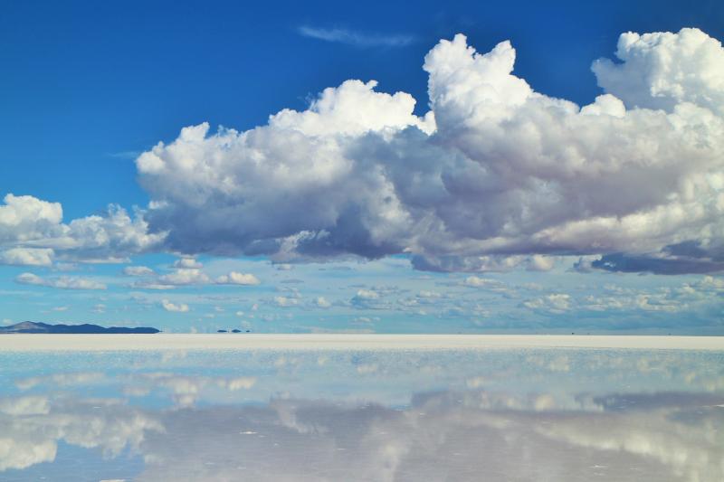天空の鏡 ウユニ塩湖