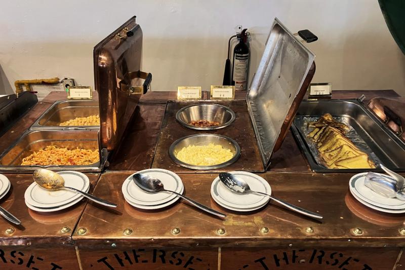 伝統的な英国式ブレックファーストのコーナー