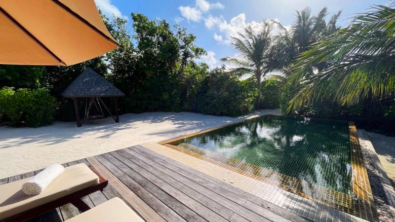 プール付きです