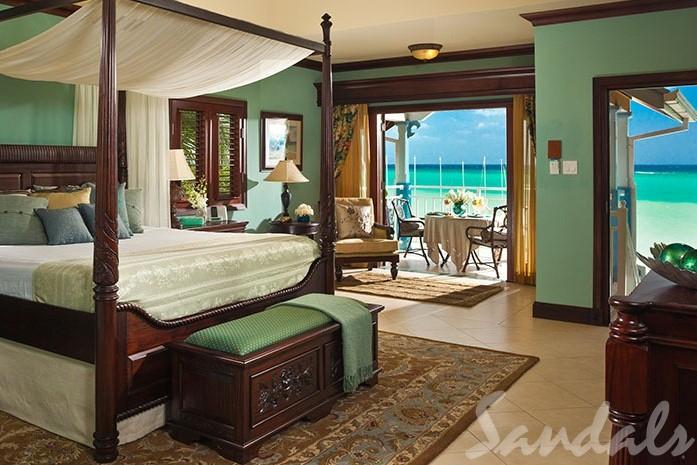 Beachfront Royal Butler Villa Suite