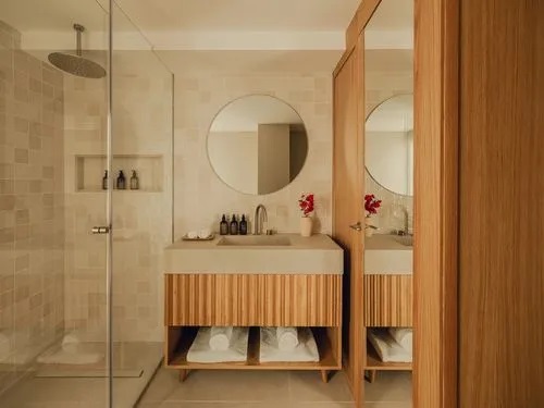 ジュニアスイート