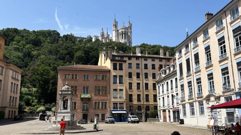 パリに次ぐフランス第2の大都市圏であるリヨンを訪問