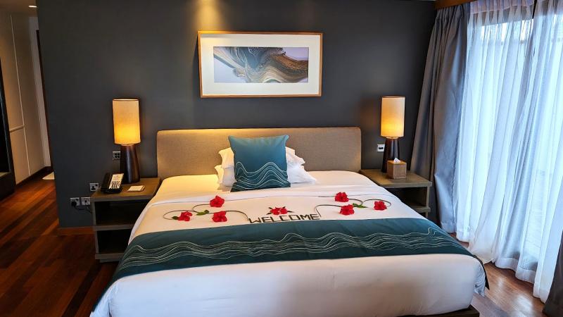 オーシャンプールヴィラ同様に落ち着いたトーンのお部屋となっています