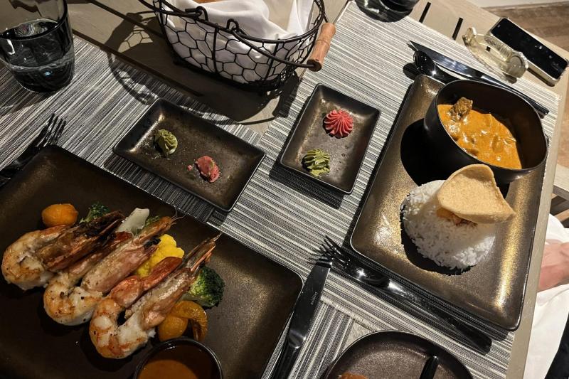 ケウンレストランで食べた大きな海老。スパイスが絶妙！