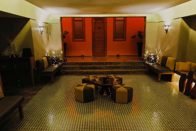 雰囲気のある待合室