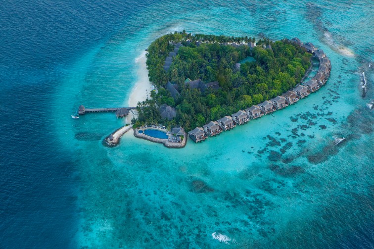 ハート型の島タージ コーラル リーフ リゾート＆スパ モルディブ（photo by：Taj Coral Reef Resort & Spa Maldives）