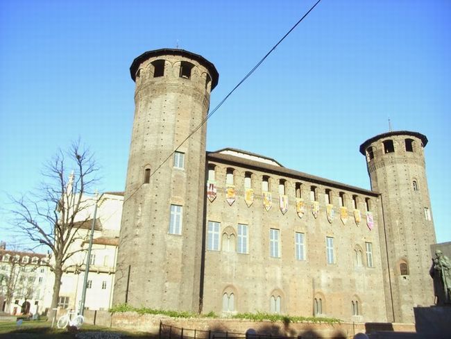 マダーマ宮殿・・トリノの歴史を集約したバロック様式の建物