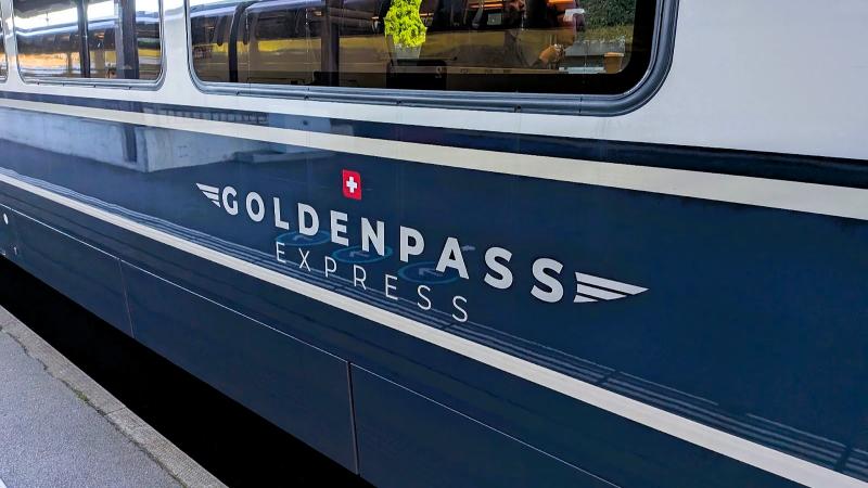 今回は、インターラーケン オスト駅から出発します