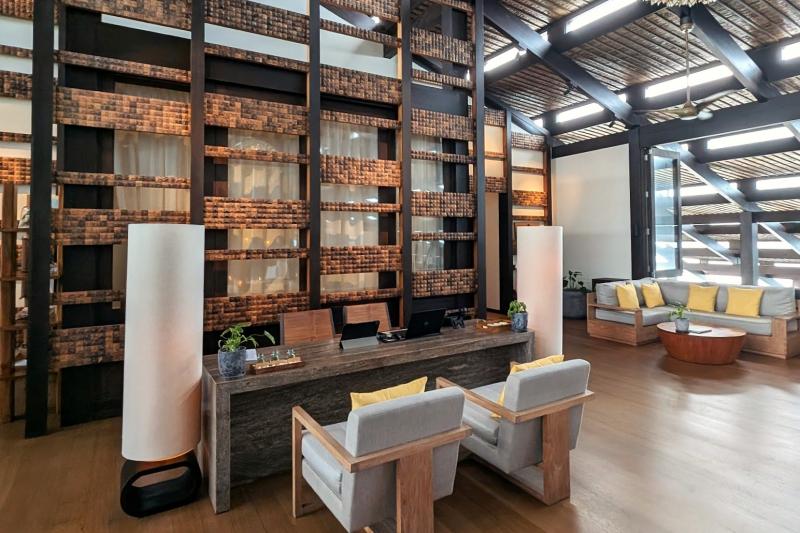 スパのレセプション