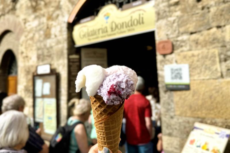 サンジミニャーノのGelateria Dondoli。世界一のジェラート！ 白ワインの風味たっぷりで美味しかった