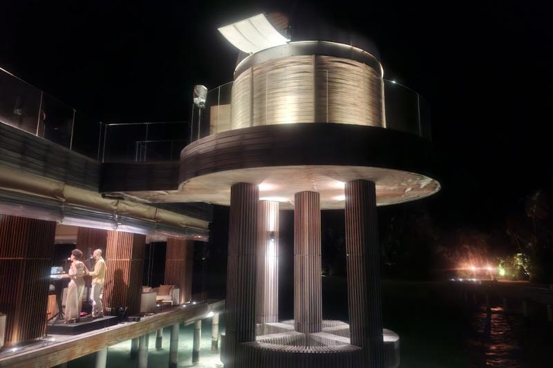 南半球最大級の望遠鏡がある海上天文台