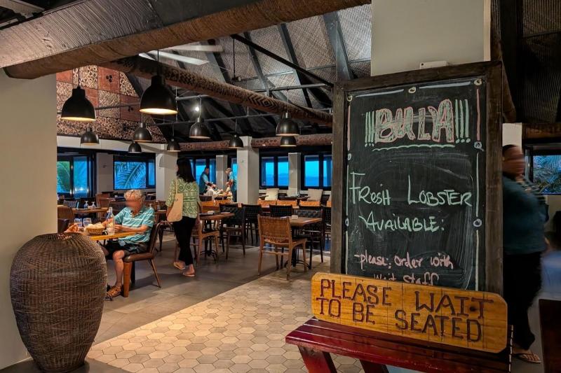 レストランのエントランス