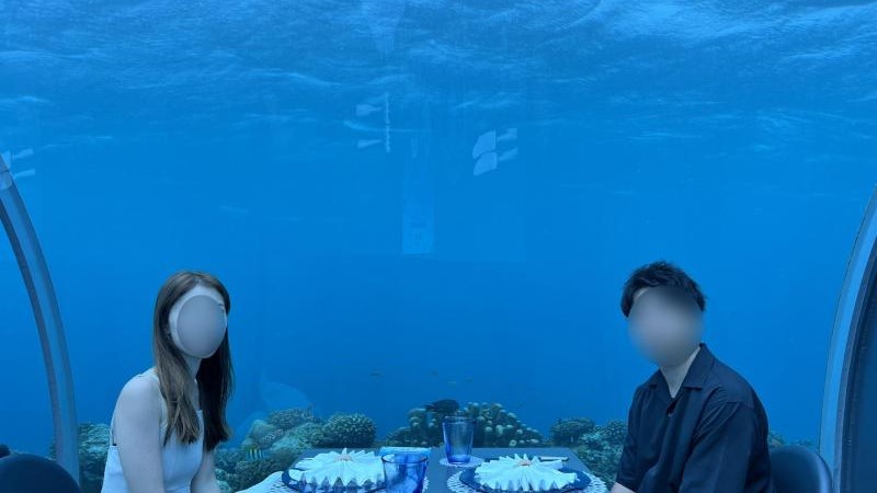 フラワリ アイランドリゾートの水中レストラン