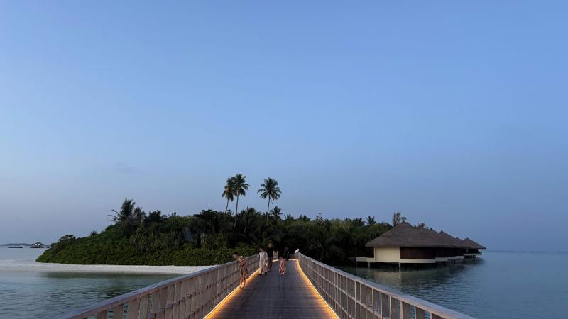 2つのレジデンスをつなぐ橋