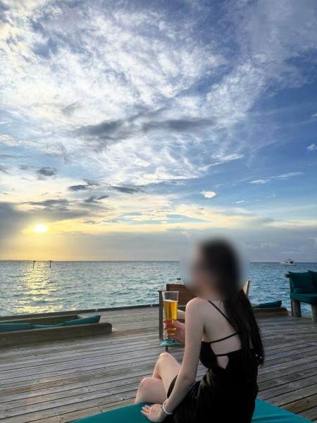 水上バーでビールを飲みながらサンセットを見ました♪