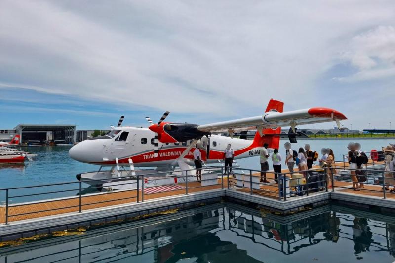 水上飛行機
