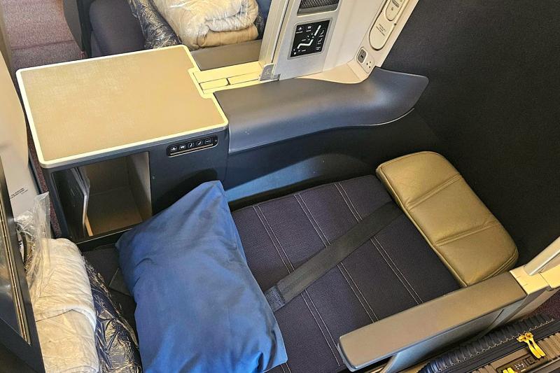 フルフラットにした場合のシート