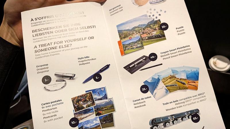 オリジナルグッズも気になりますね