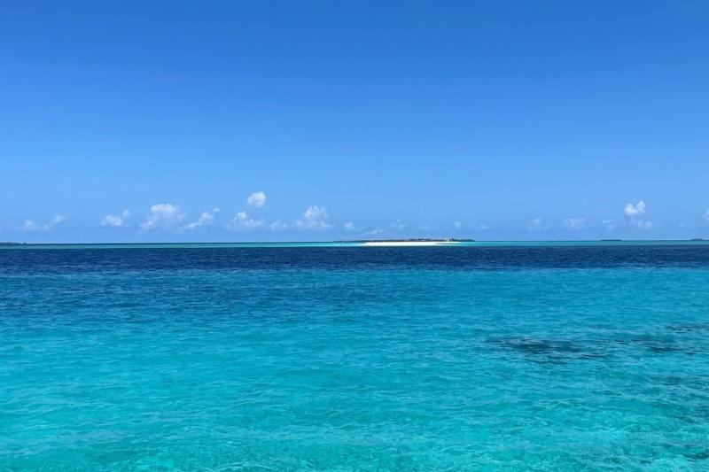 ボートでサンドバンクへ