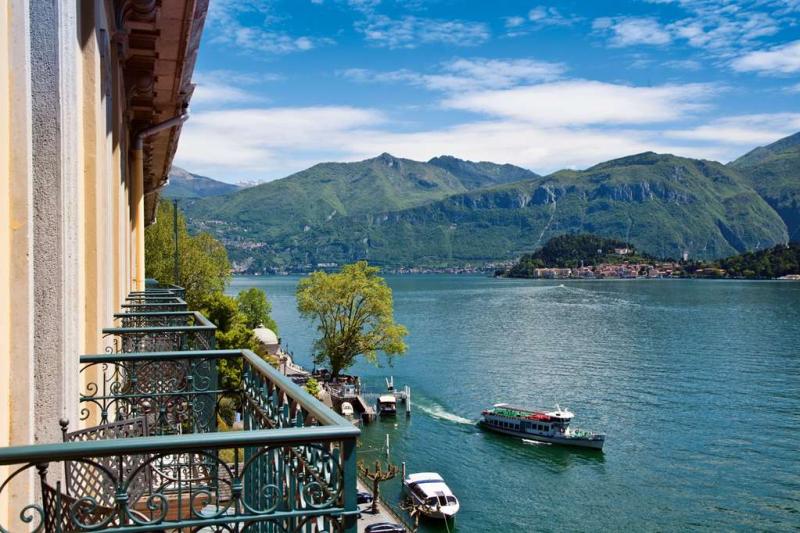 グランド ホテル トレメッツォ（イタリア）イタリア随一の避暑地として人気のコモ湖の絶景を一望する5つ星ホテル。1910年建造のアールヌーボー様式のホテルは、壮大なホール、エレガントなダイニングルーム、大階段など優雅な雰囲気に包まれています。90室ある客室もエレガントなインテリアとアンティーク家具が備わります。
