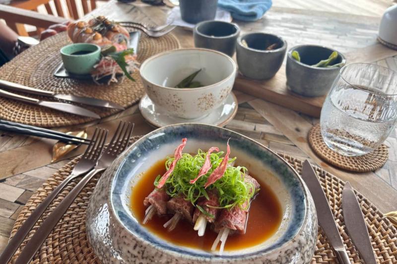 カシボでいただいた和牛たたき