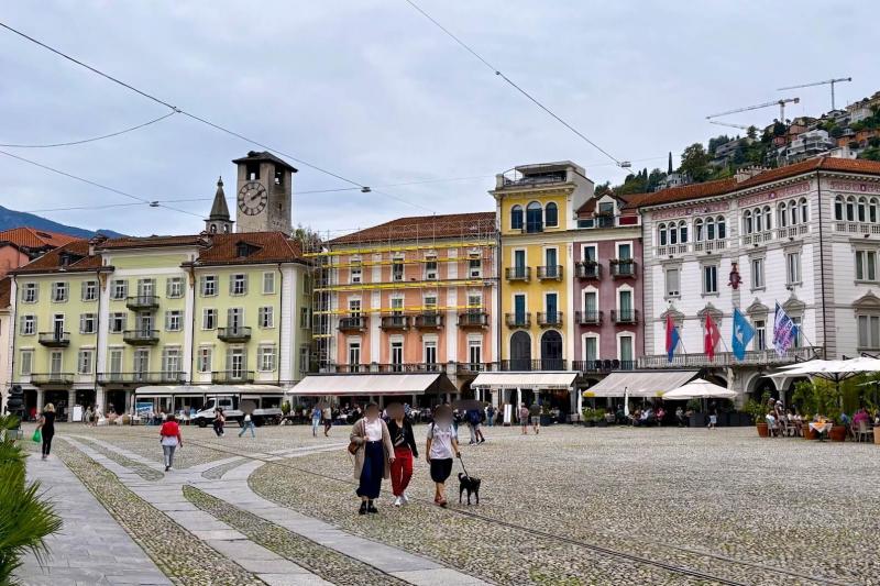 ロカルノの顔、グランデ広場