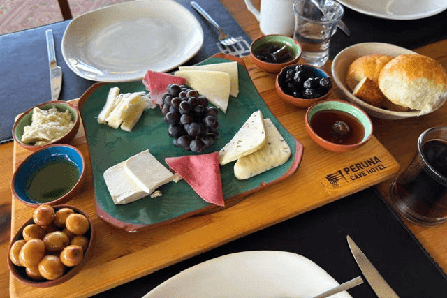 屋上レストランでの朝食