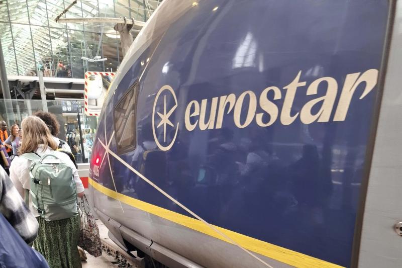 ロンドンからパリまではユーロスターの1等車に乗車