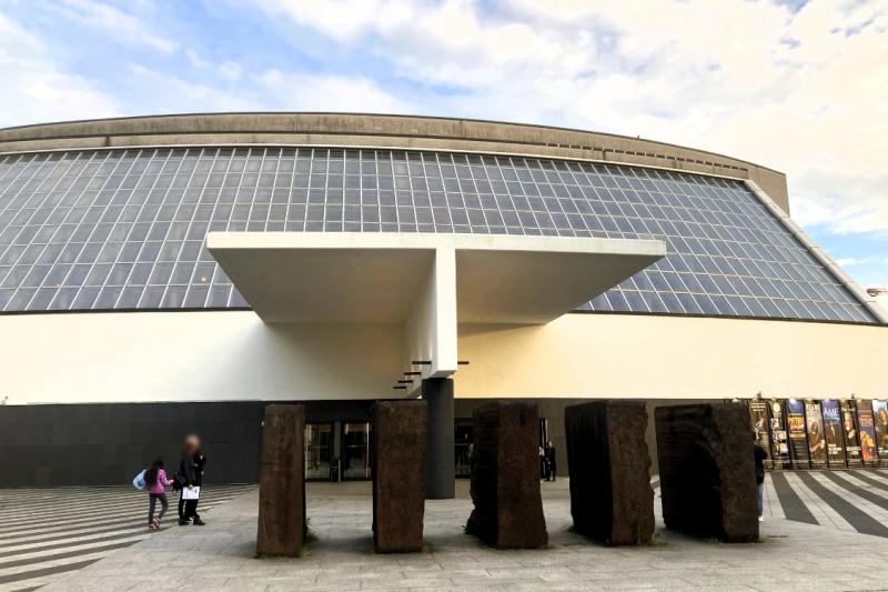 ミラノにあるモダンな建築、アルチンボルディ劇場