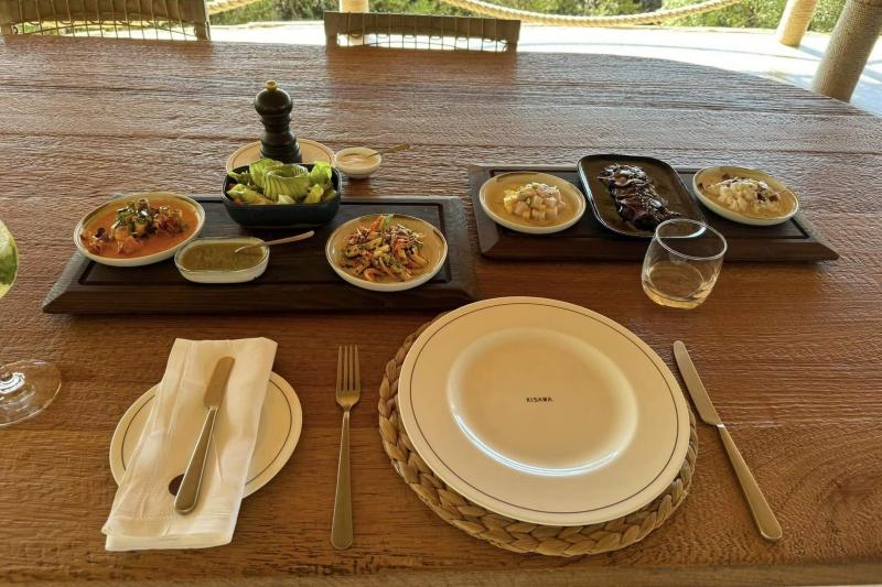 この日は、いろいろな種類のセビーチェ（魚介類のマリネ）を出してもらいました。セビーチェは大好きなので、最高でした！