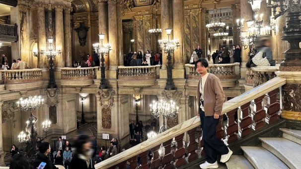 オペラ ガルニエの大階段