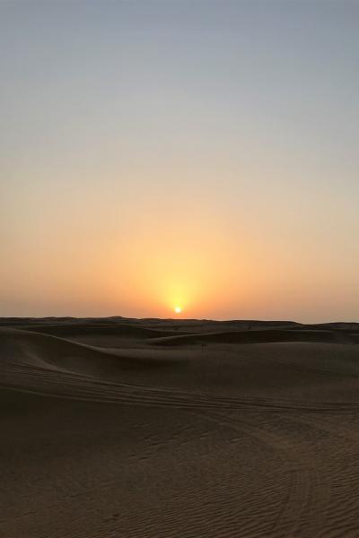 砂漠での夕日（ドバイ）