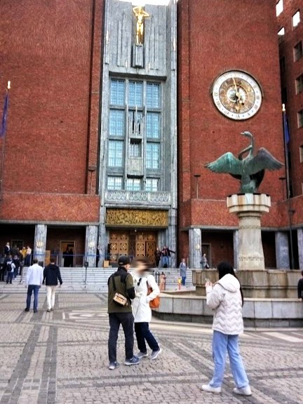 ノーベル賞の授与式が行われるオスロ市庁舎