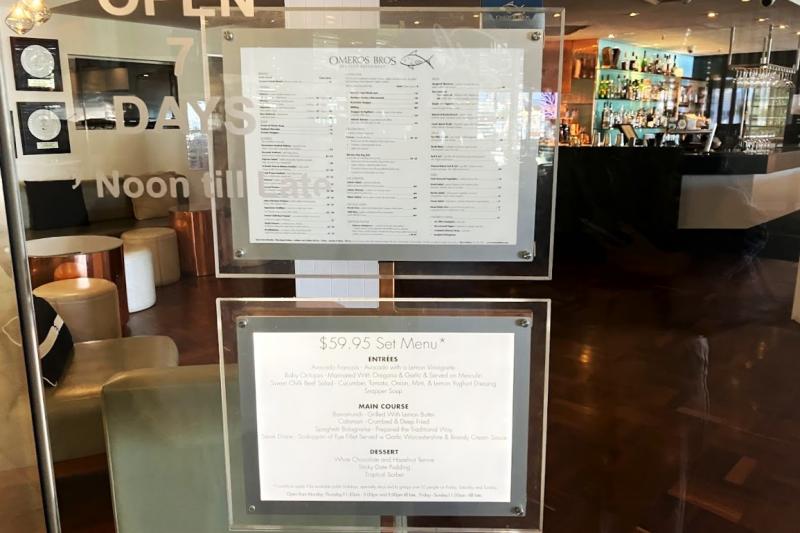 店内の様子。残念ながら開店前でした