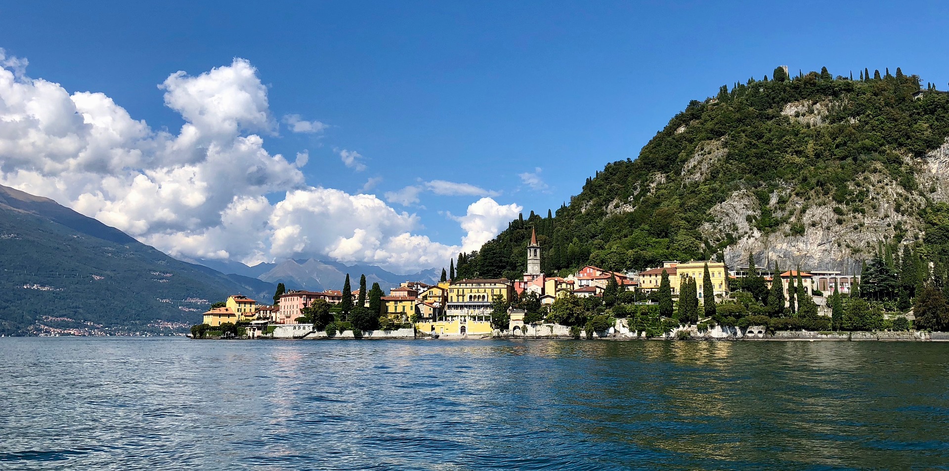 コモ湖 湖水地方西部 イタリア 旅行 個人旅行 ティースタイル オーダーメイドツアー