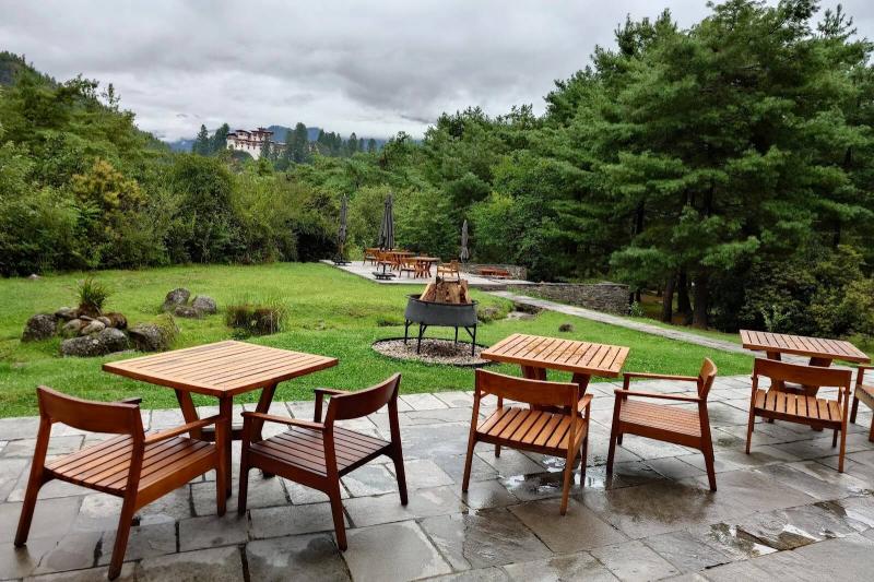 レストラン屋外