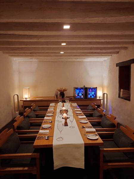 レストラン屋内