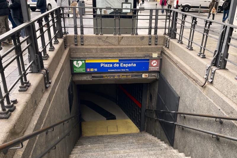 地下鉄の駅までホテルから徒歩約1分