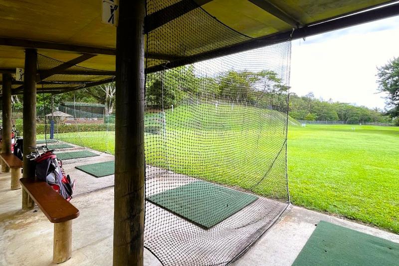 ゴルフ練習場