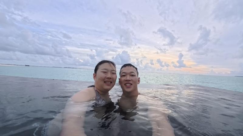 部屋のインフィニティプール