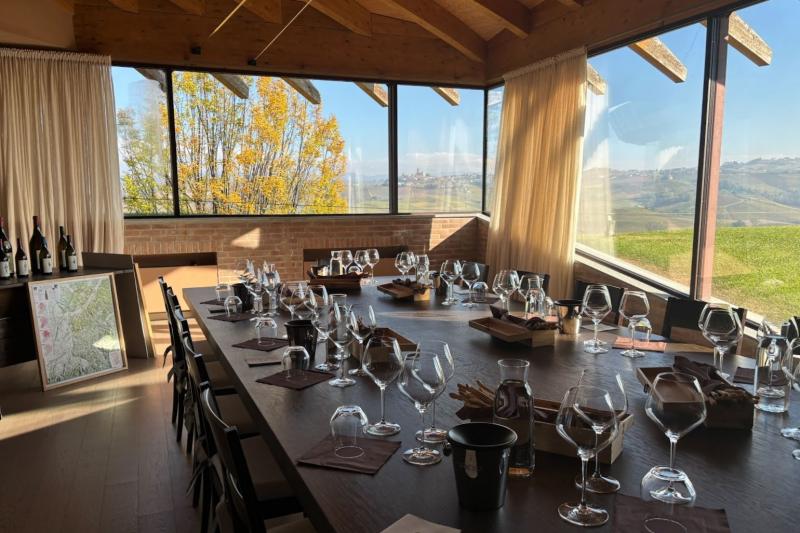 ワインの試飲スペース