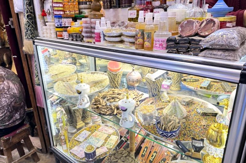 お香などを売っている香りのお店