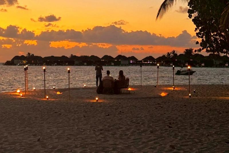 ロマンティック サンセットディナー