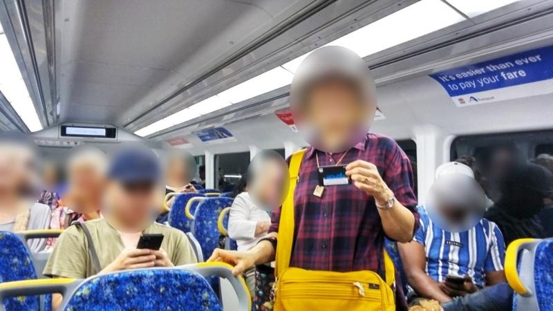 列車内の様子