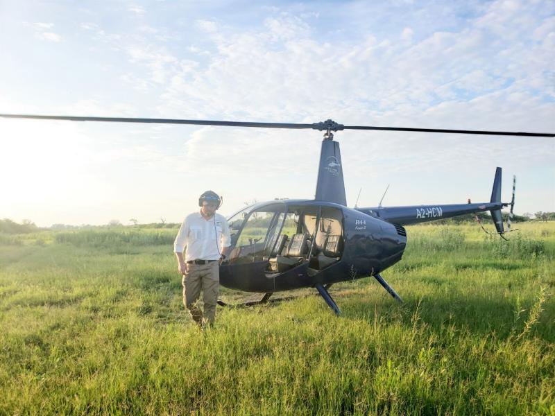 「Helicopter Horizons」という会社が主催するツアーに参加しました♡ ワクワク&ドキドキのサファリツアーに行ってきます！！ 