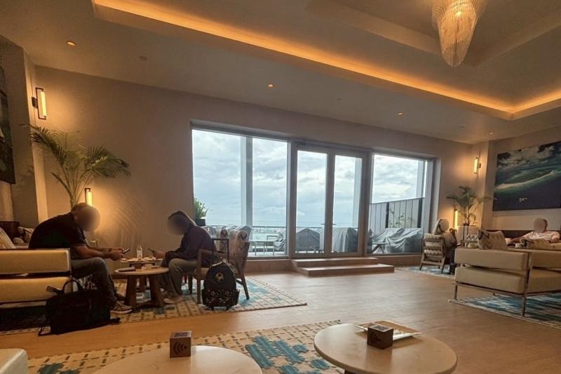 ラウンジでは、軽食やドリンクも自由にいただけるのもありがたかったです