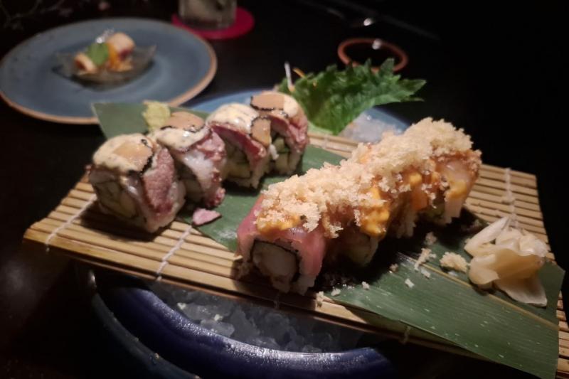 肉と魚の巻き寿司