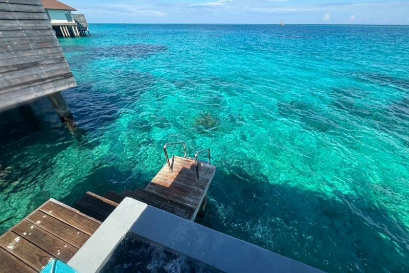 オーバーウォータープールヴィラ