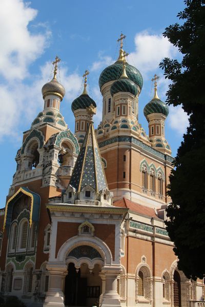 ロシア教会。ニースの町はロシア人が発展に寄与しているらしい